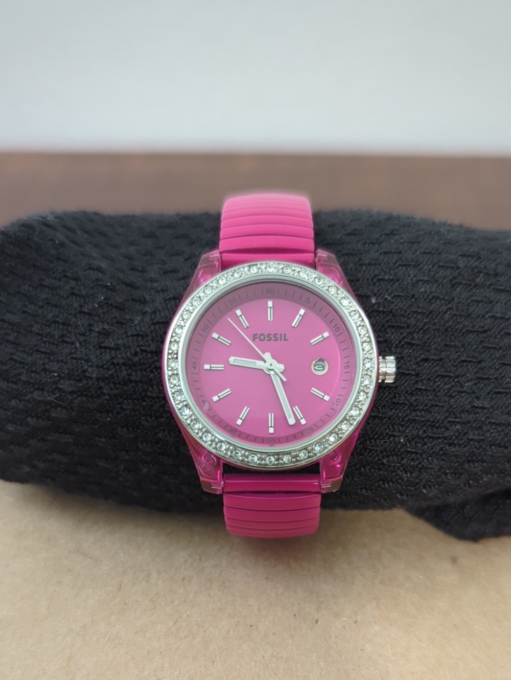 Fossil Pink Crystal-Bezel Metal Strap Watch